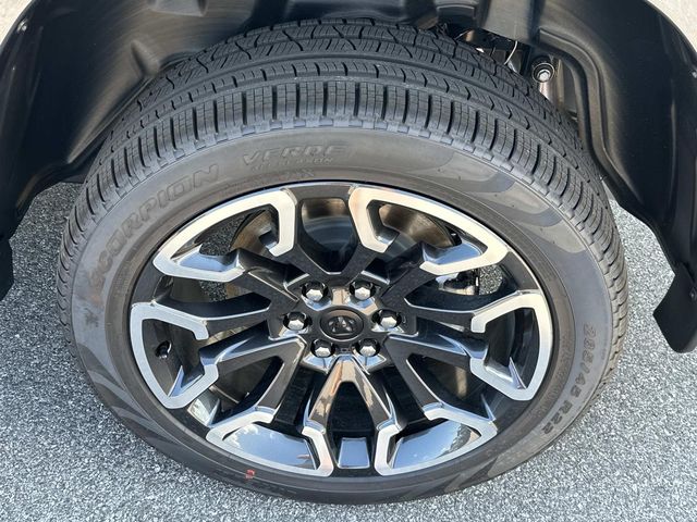 2026 RAM 1500 Limited - Photo 7