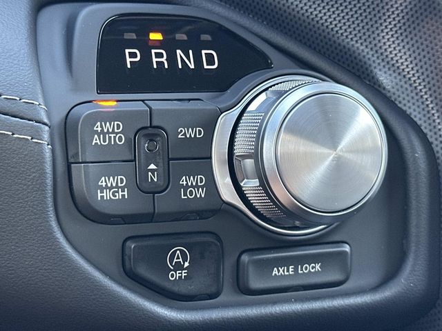 2026 RAM 1500 Limited - Photo 19
