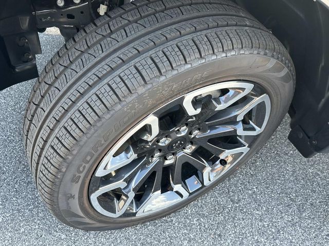 2026 RAM 1500 Limited - Photo 10