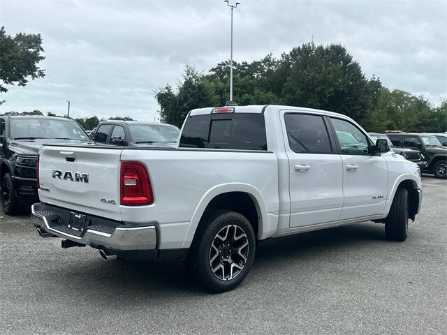 2025 Ram 1500 Laramie photo 4