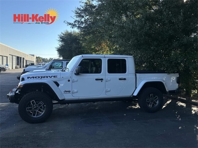 2025 Jeep Gladiator Mojave Pickup Crew Cab
