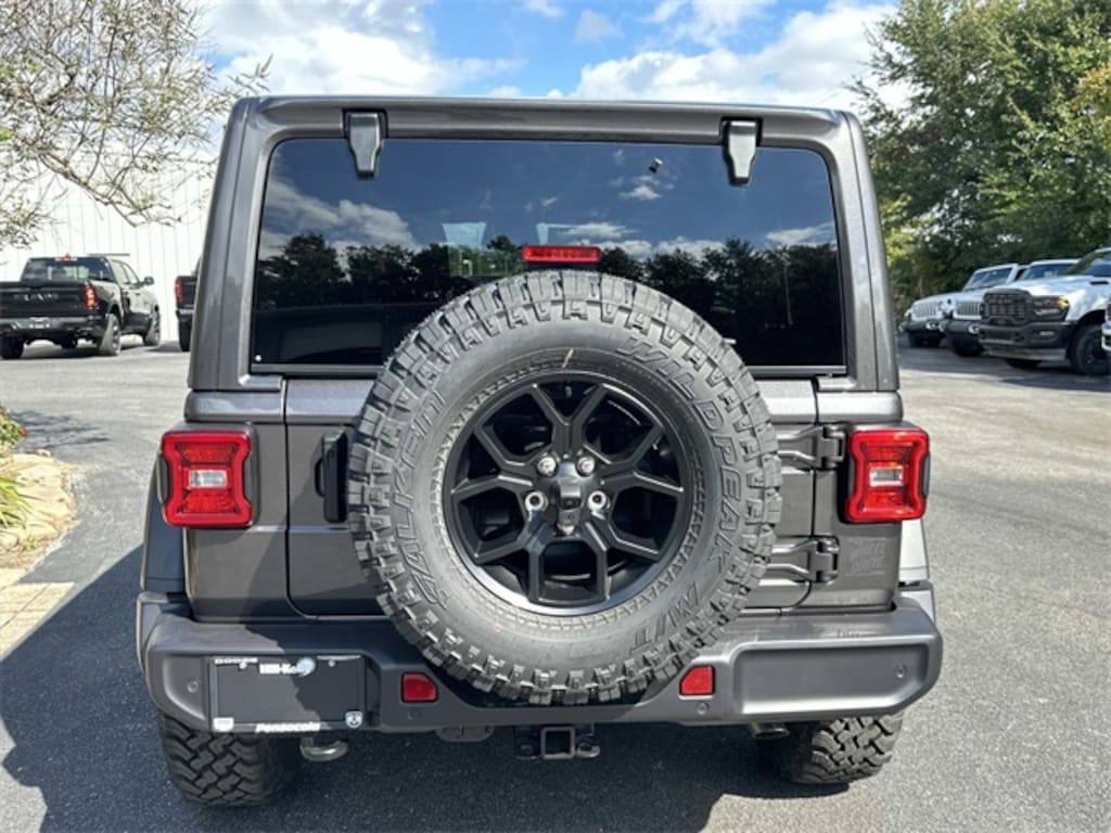 New 2026 Jeep Wrangler Willys Sport Utility