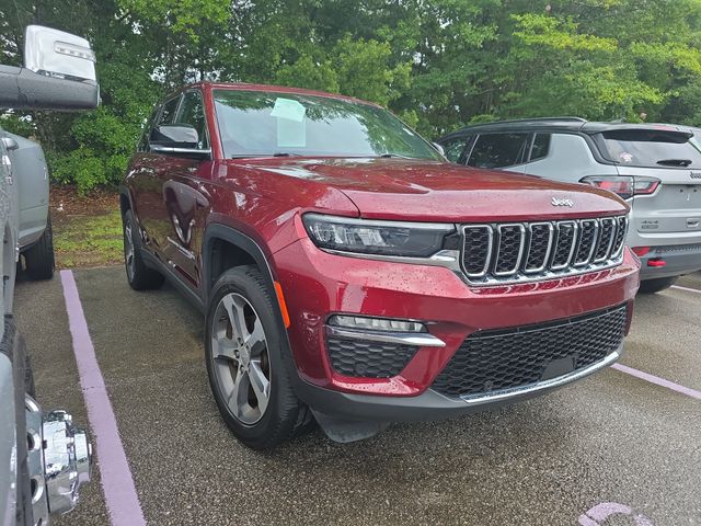 2024 Jeep Grand Cherokee Limited's photo
