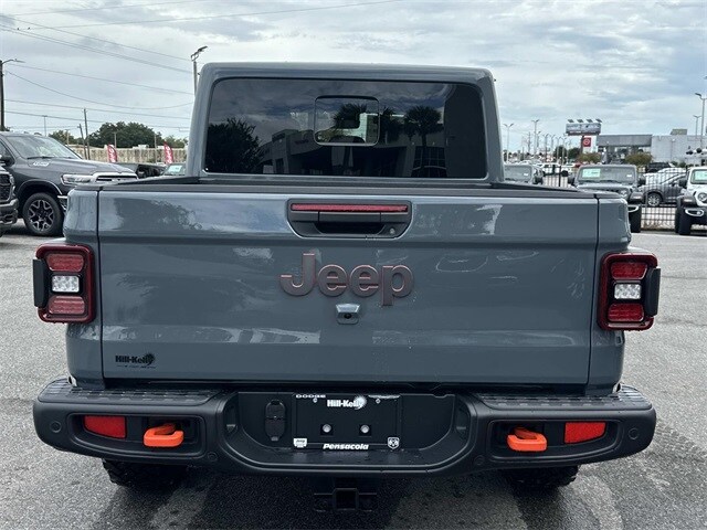 2025 Jeep Gladiator Mojave photo 3
