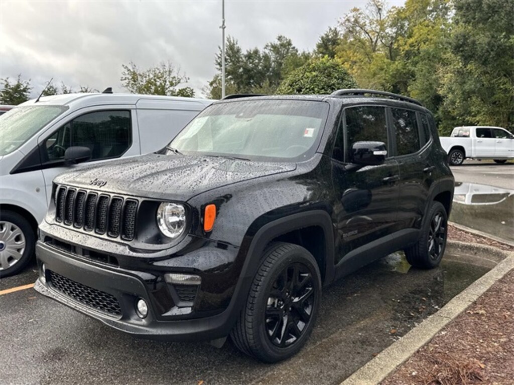 Used 2023 Jeep Renegade Altitude SUV