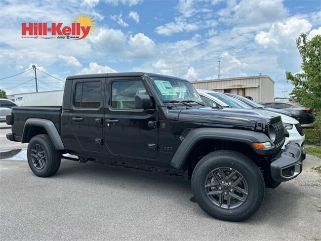 2025 Jeep Gladiator Sport Pickup Crew Cab