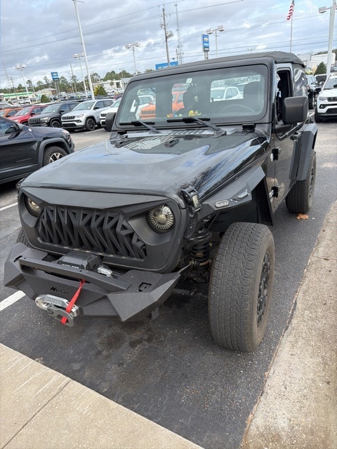 2020 Jeep Wrangler Sport's photo