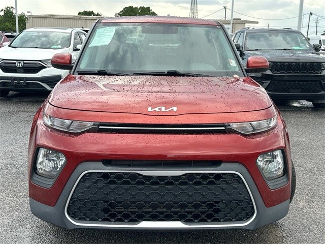 2022 Kia Soul LX S X-Line photo 2