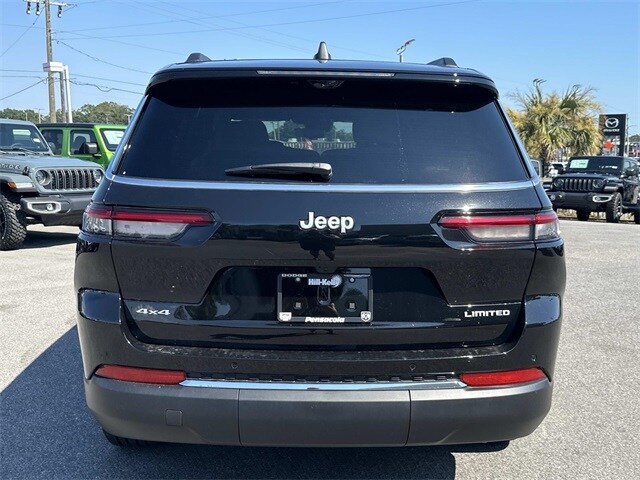 2025 Jeep Grand Cherokee Limited photo 3