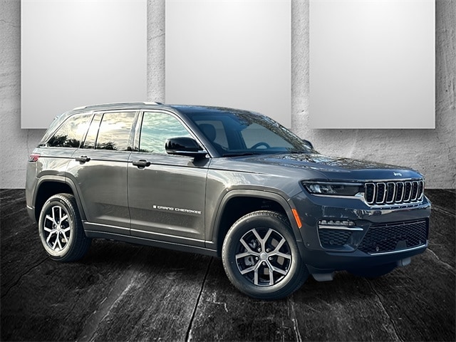 2025 Jeep Grand Cherokee Limited's photo