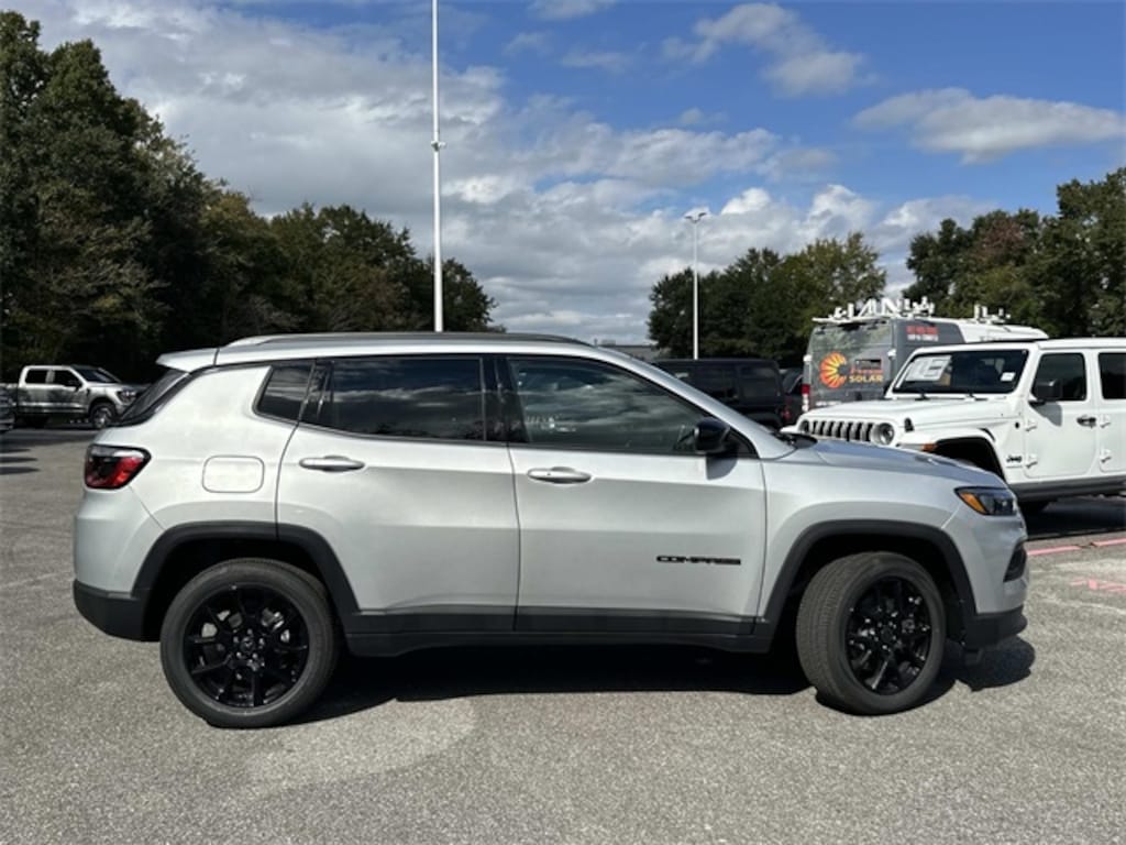 New 2026 Jeep Compass Latitude Altitude Sport Utility