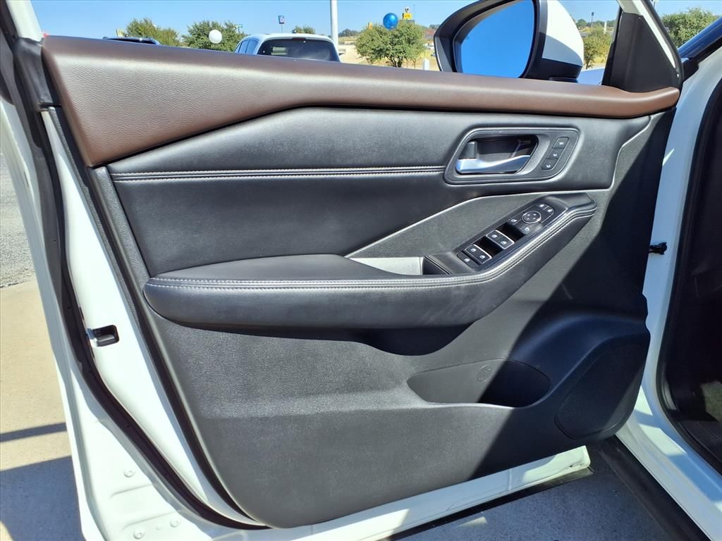 2023 Nissan Rogue SL - Photo 16