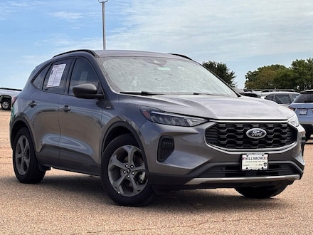 2025 Ford Escape ST-Line SUV