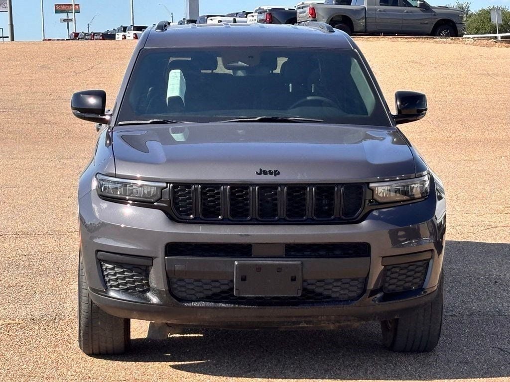 Used 2024 Jeep Grand Cherokee L Laredo SUV
