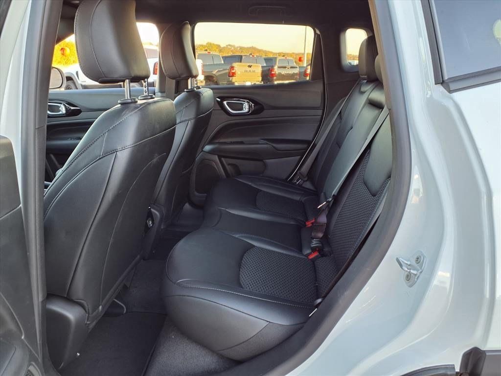 2026 Jeep Compass Latitude Altitude - Photo 17