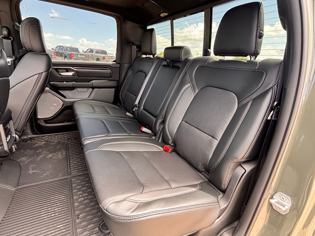 2026 RAM 1500 Rebel - Photo 24