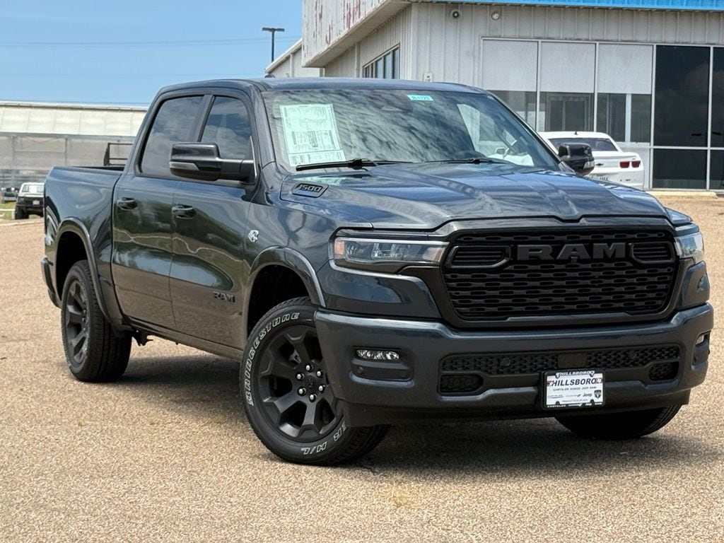 New 2026 Ram 1500 BIG HORN CREW CAB 4X4 5'7 BOX Pickup