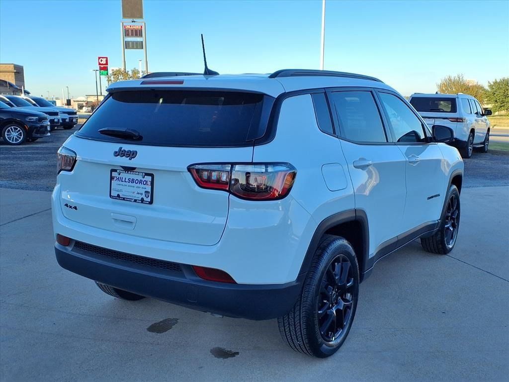 2026 Jeep Compass Latitude Altitude - Photo 9