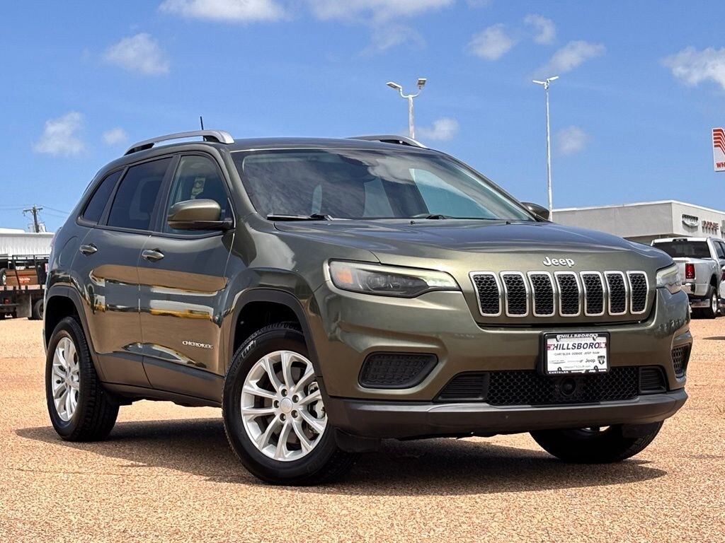 Used 2021 Jeep Cherokee Latitude SUV