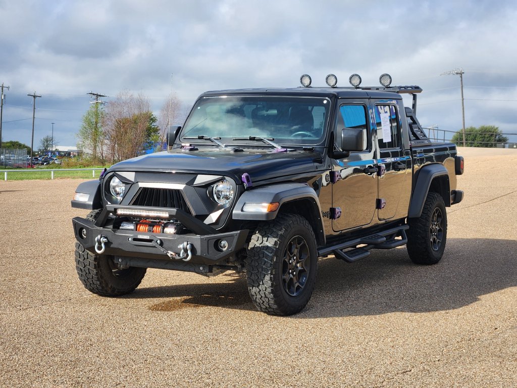 Used 2023 Jeep Gladiator Sport Truck Crew Cab