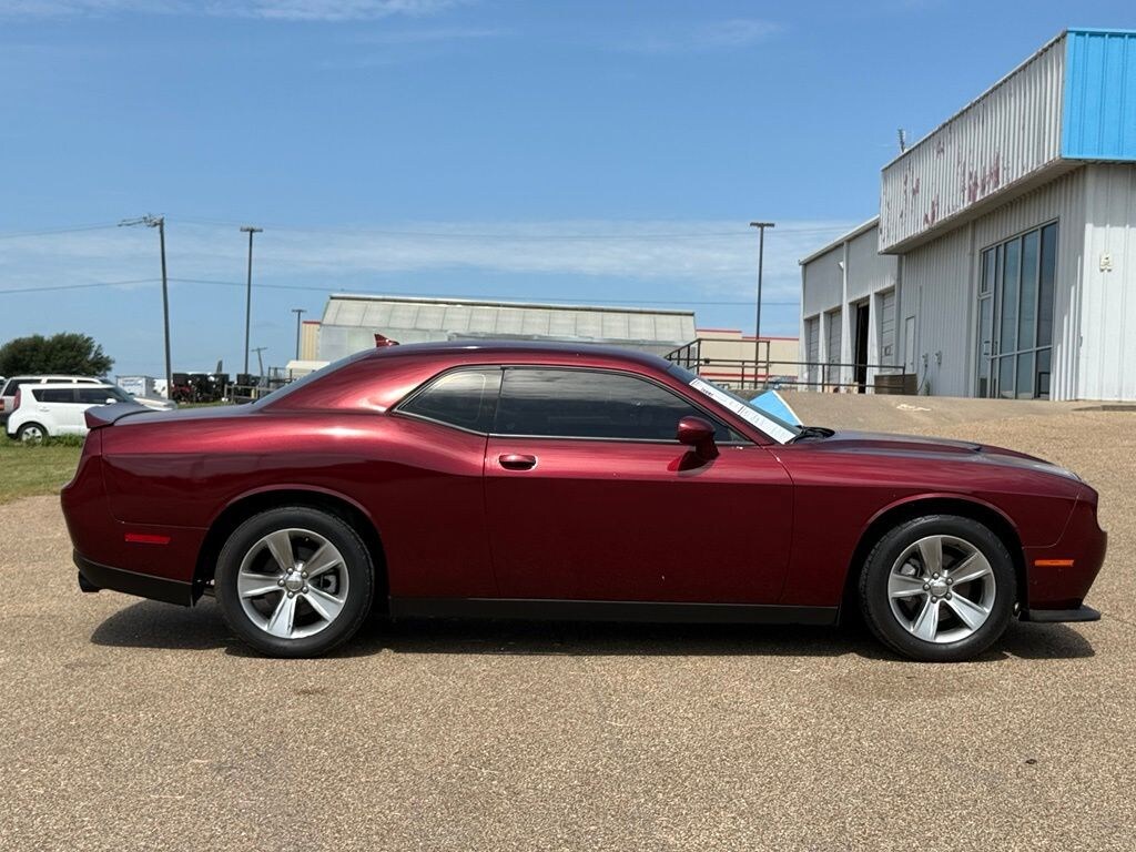 Used 2021 Dodge Challenger SXT Coupe