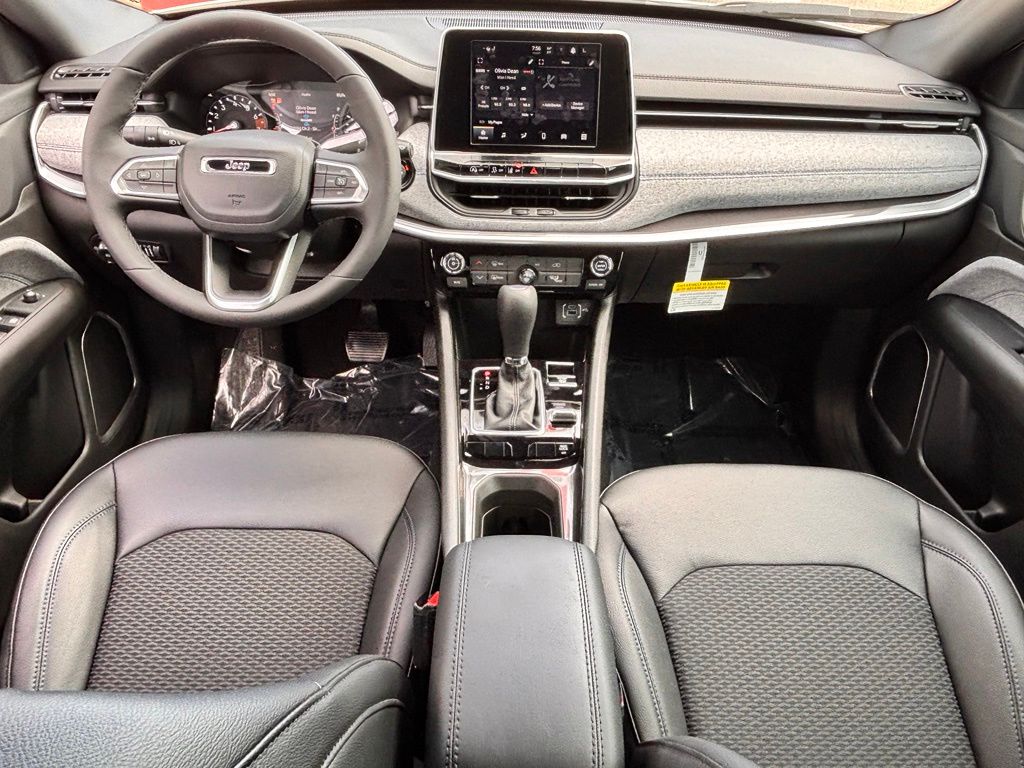 2026 Jeep Compass Latitude - Photo 9