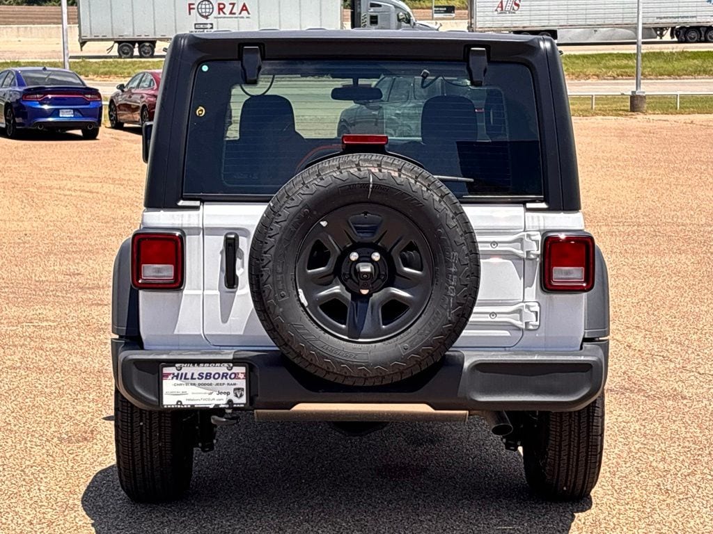 2026 Jeep Wrangler 2-Door Sport - Photo 7