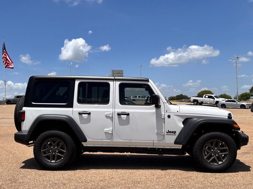 New 2026 Jeep Wrangler 4-DOOR SPORT S Sport Utility