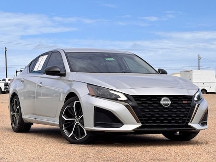 2024 Nissan Altima 2.5 SR Sedan