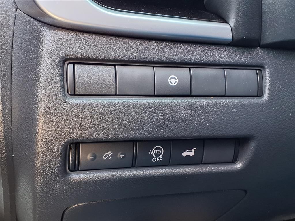 2023 Nissan Rogue SL - Photo 25