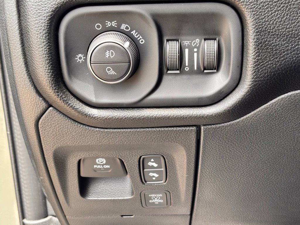 2026 RAM 1500 Rebel - Photo 19