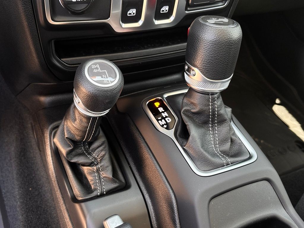 2026 Jeep Wrangler 2-Door Sport - Photo 16