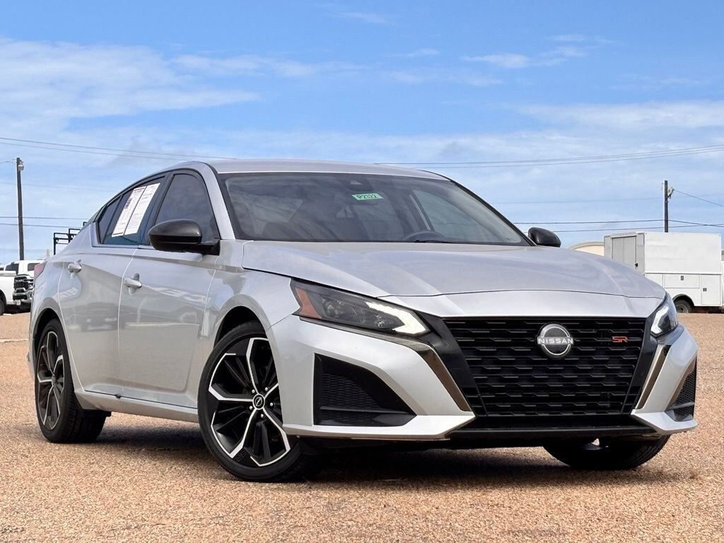 Used 2024 Nissan Altima 2.5 SR Sedan