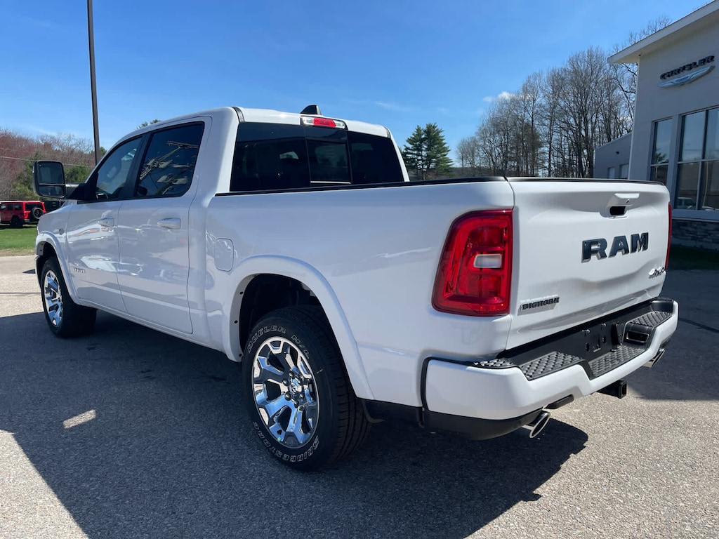New 2026 Ram 1500 BIG HORN CREW CAB 4X4 5'7 BOX Pickup