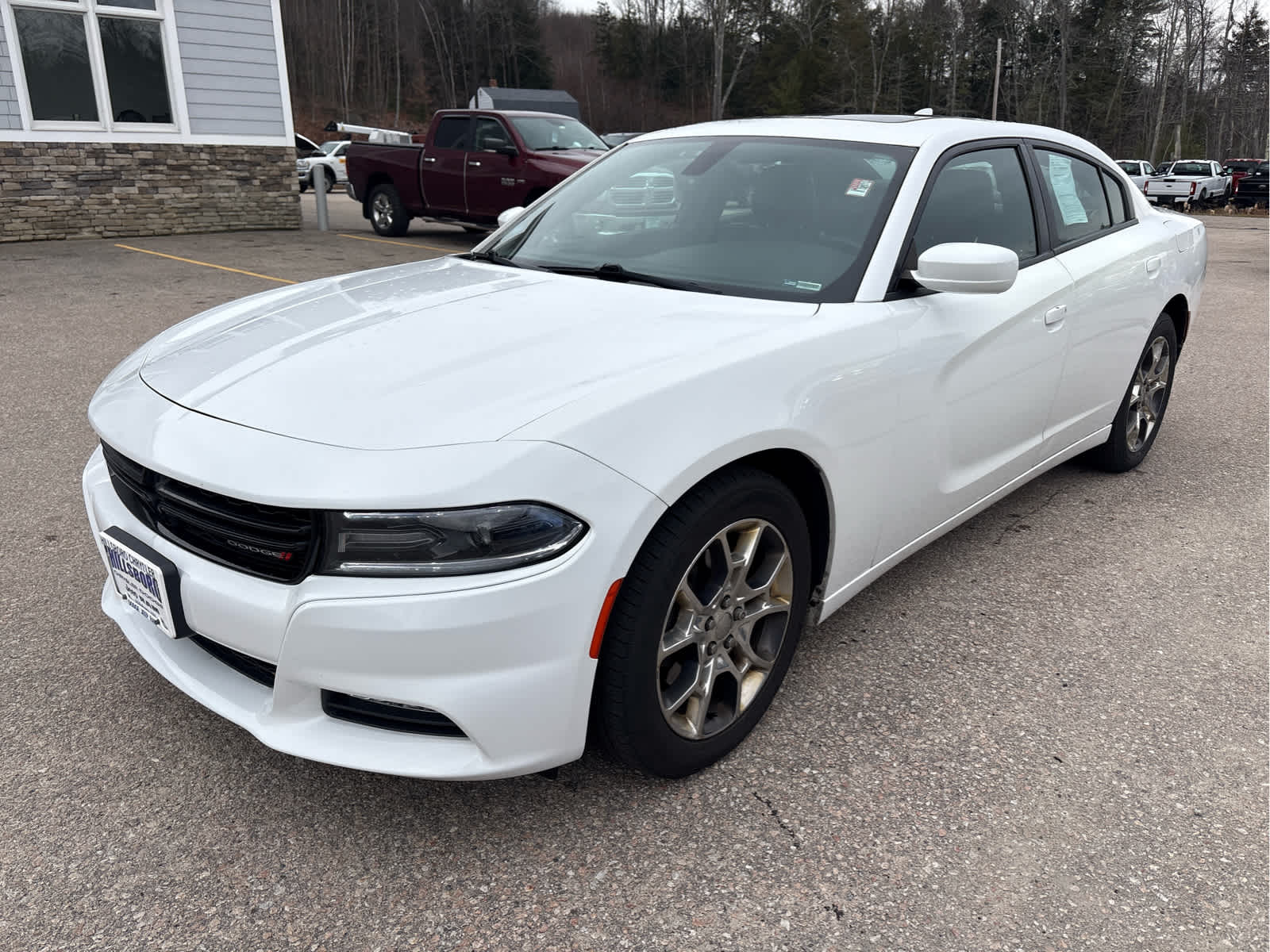 2015 Dodge Charger SXT's photo