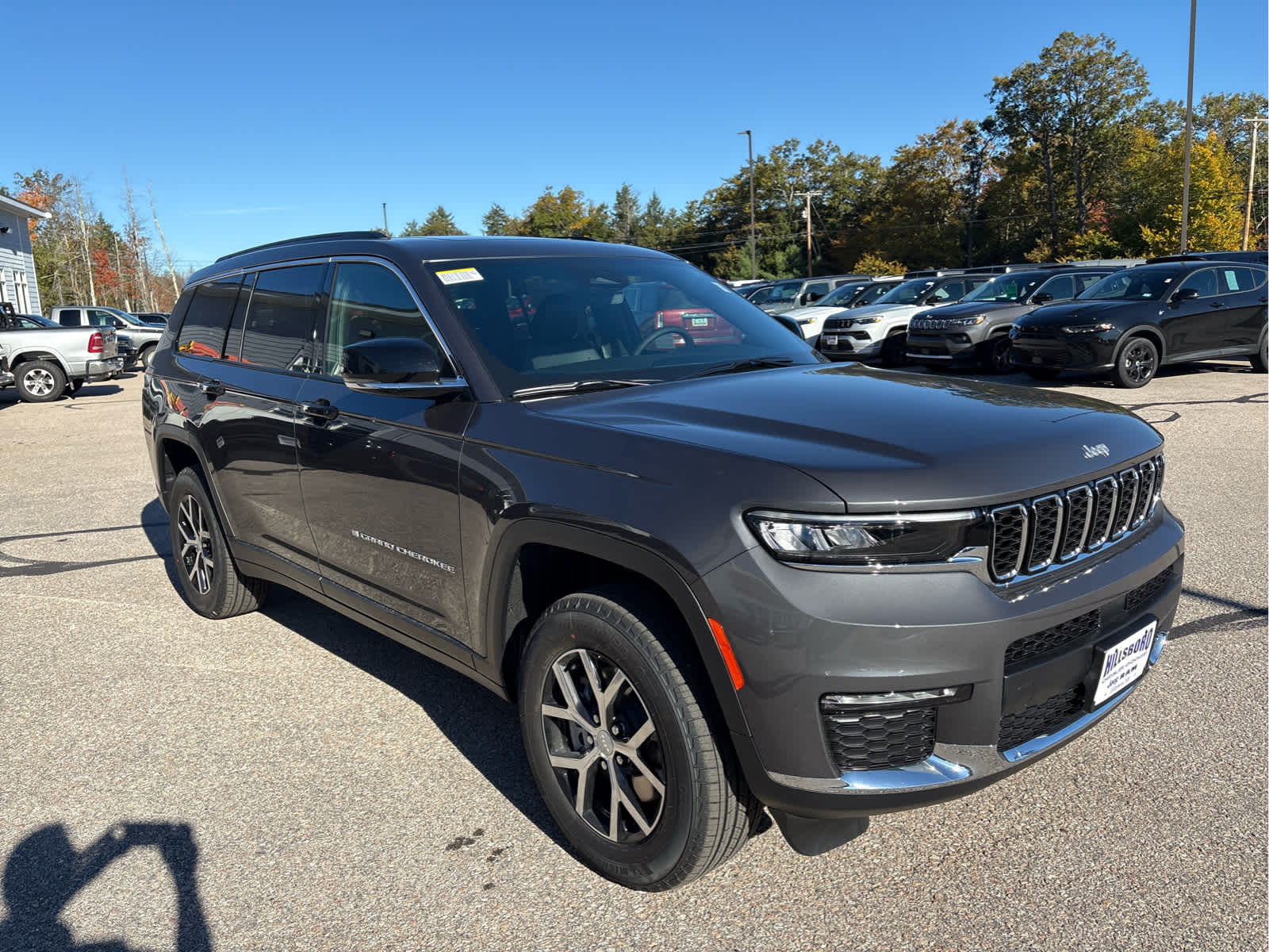 2025 Jeep Grand Cherokee Limited photo 3