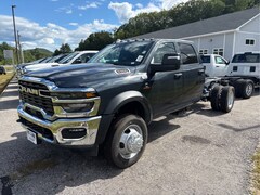 2025 Ram 5500 Chassis Cab Tradesman/Big Horn Pickup