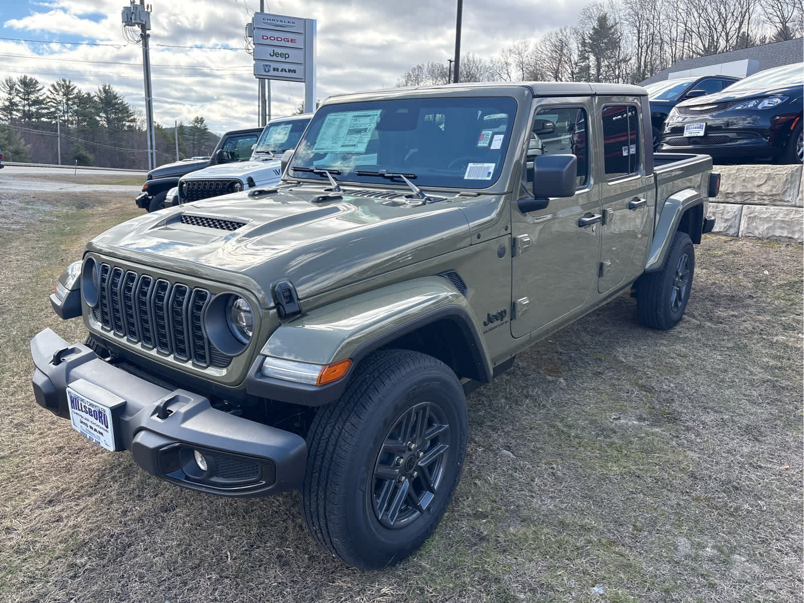 2026 Jeep Gladiator Sport S Auto's photo