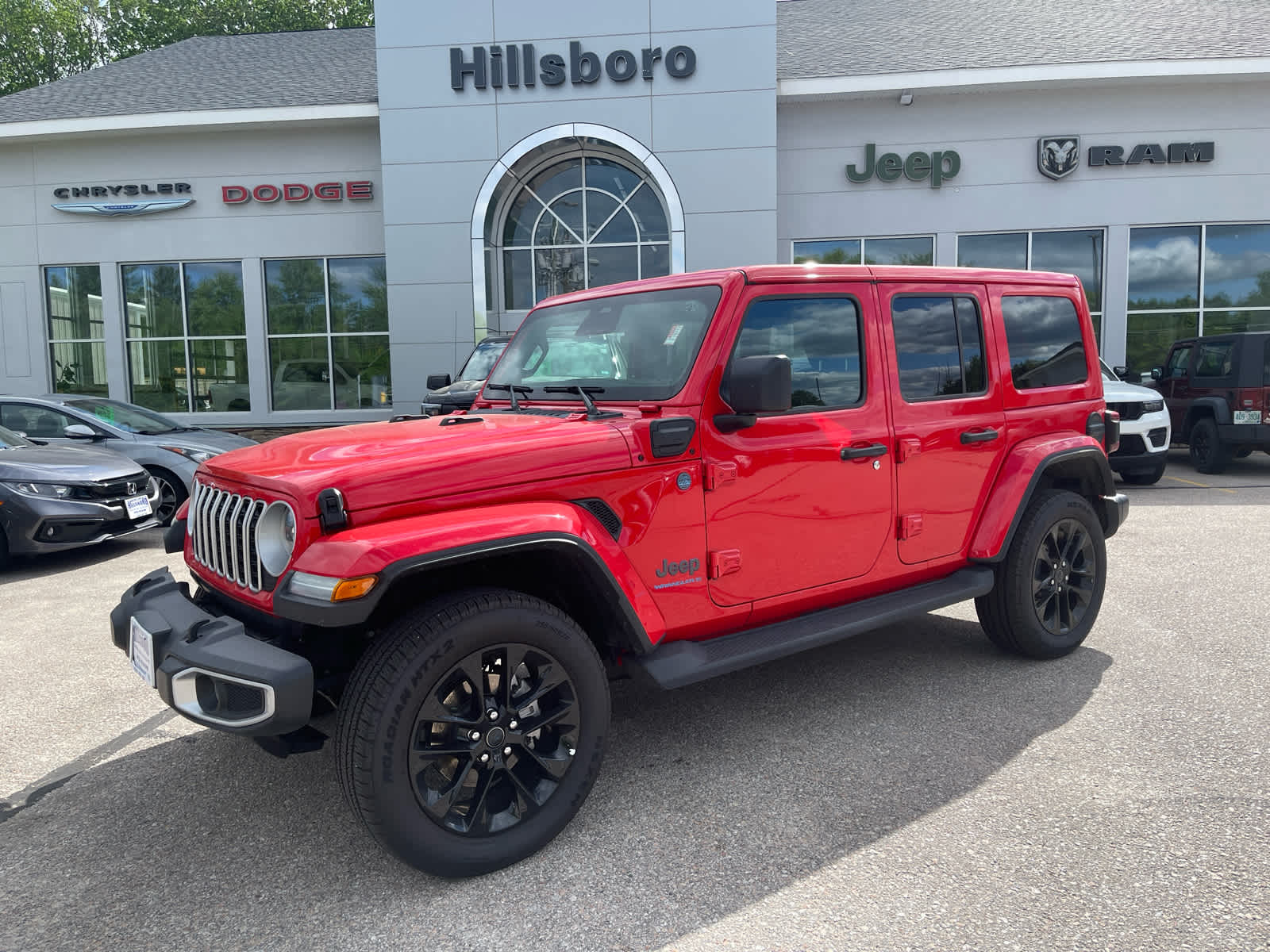 2025 Jeep Wrangler 4xe Sahara 4XE's photo