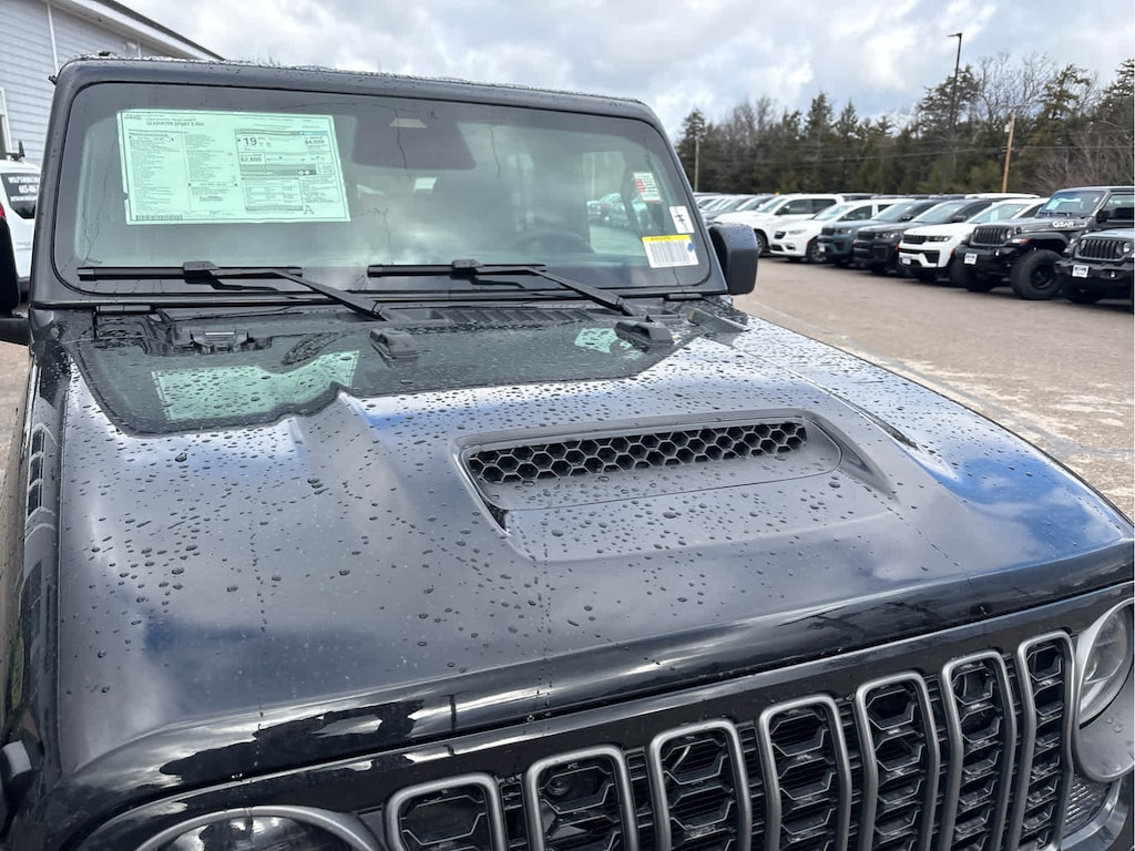 New 2026 Jeep Gladiator Sport Pickup