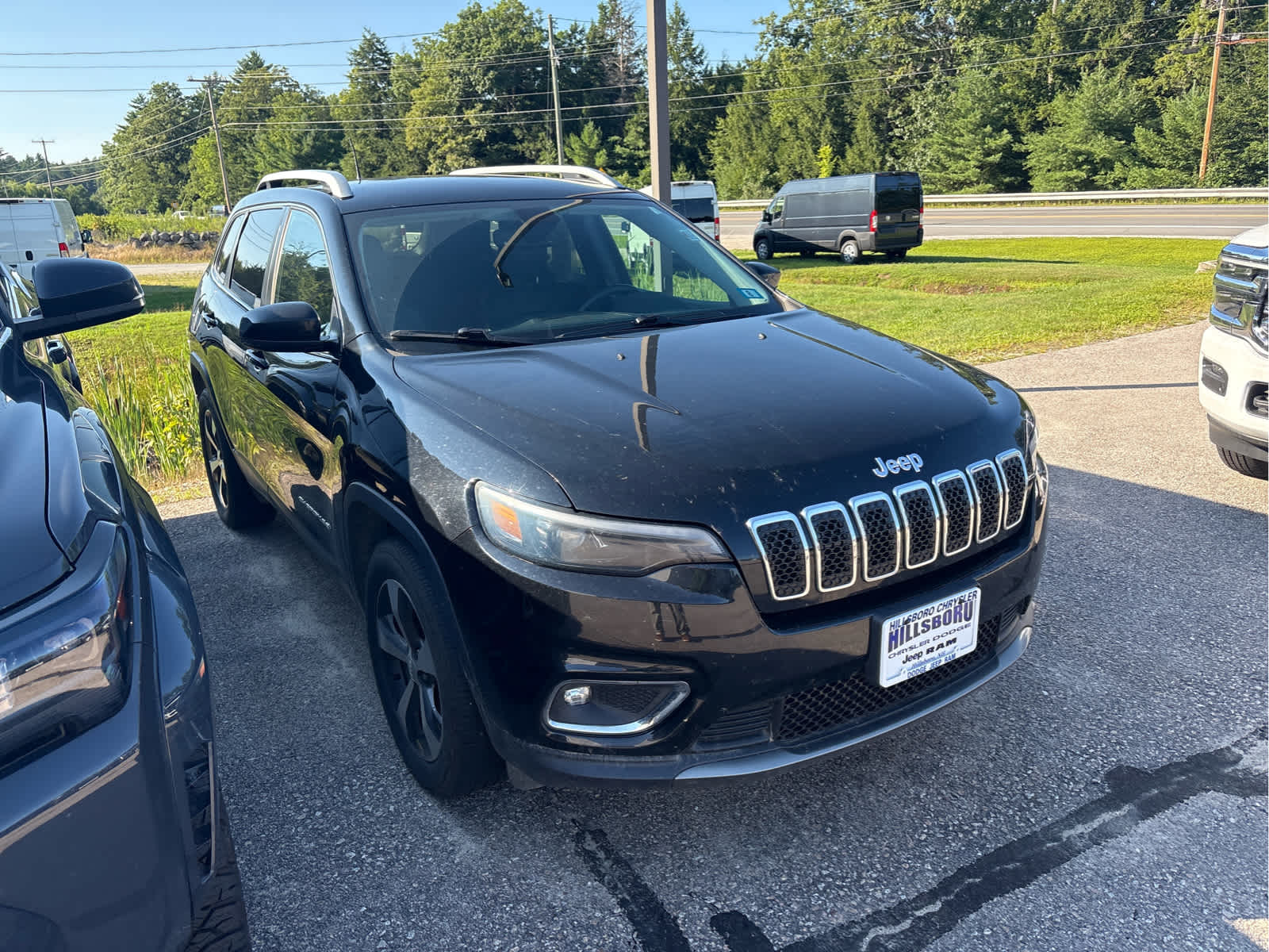 2019 Jeep Cherokee SUV 