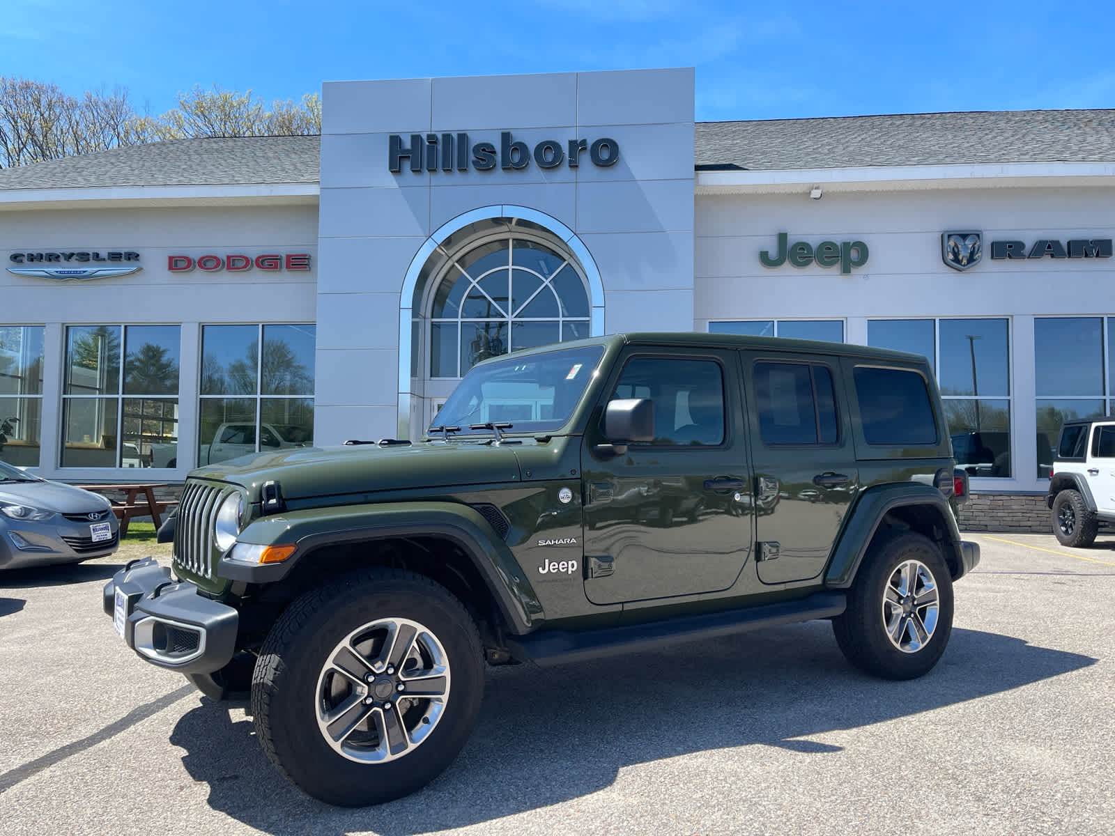 2023 Jeep Wrangler Sahara's photo