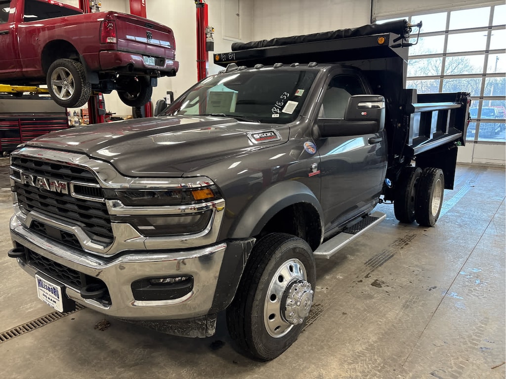 New 2026 Ram 5500 Chassis Cab 5500 TRADESMAN CHASSIS REGULAR CAB 4X4 60' CA Pickup