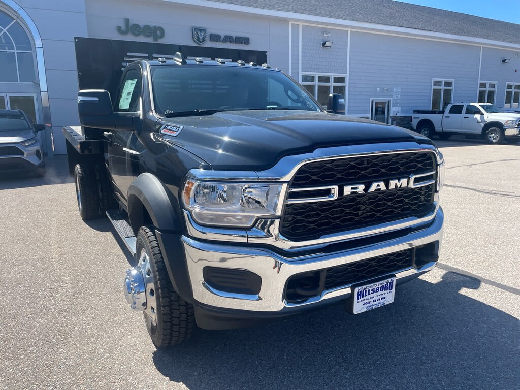 New 2024 Ram 5500 Chassis Cab 5500 TRADESMAN CHASSIS REGULAR CAB 4X4 60' CA Pickup