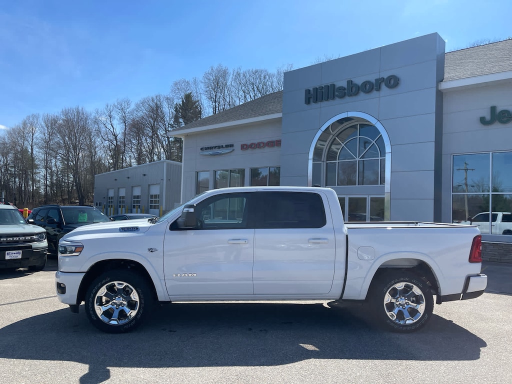 New 2026 Ram 1500 BIG HORN CREW CAB 4X4 5'7 BOX Pickup