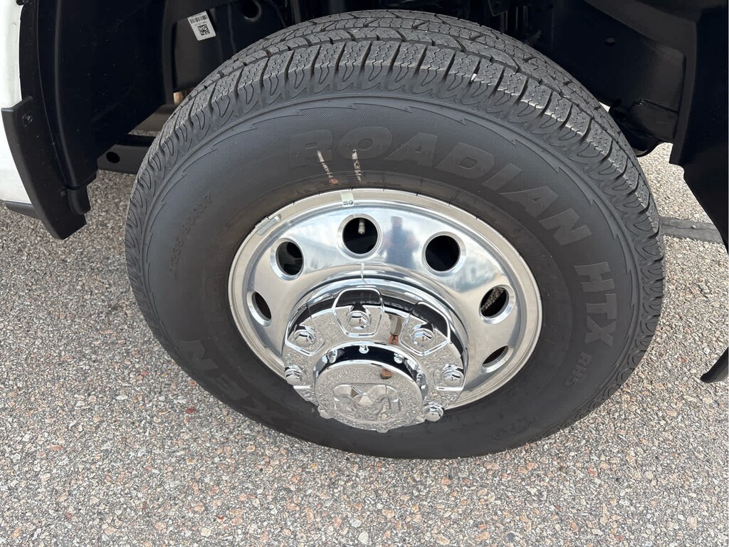 New 2025 Ram 3500 Chassis Cab Tradesman/Big Horn Pickup