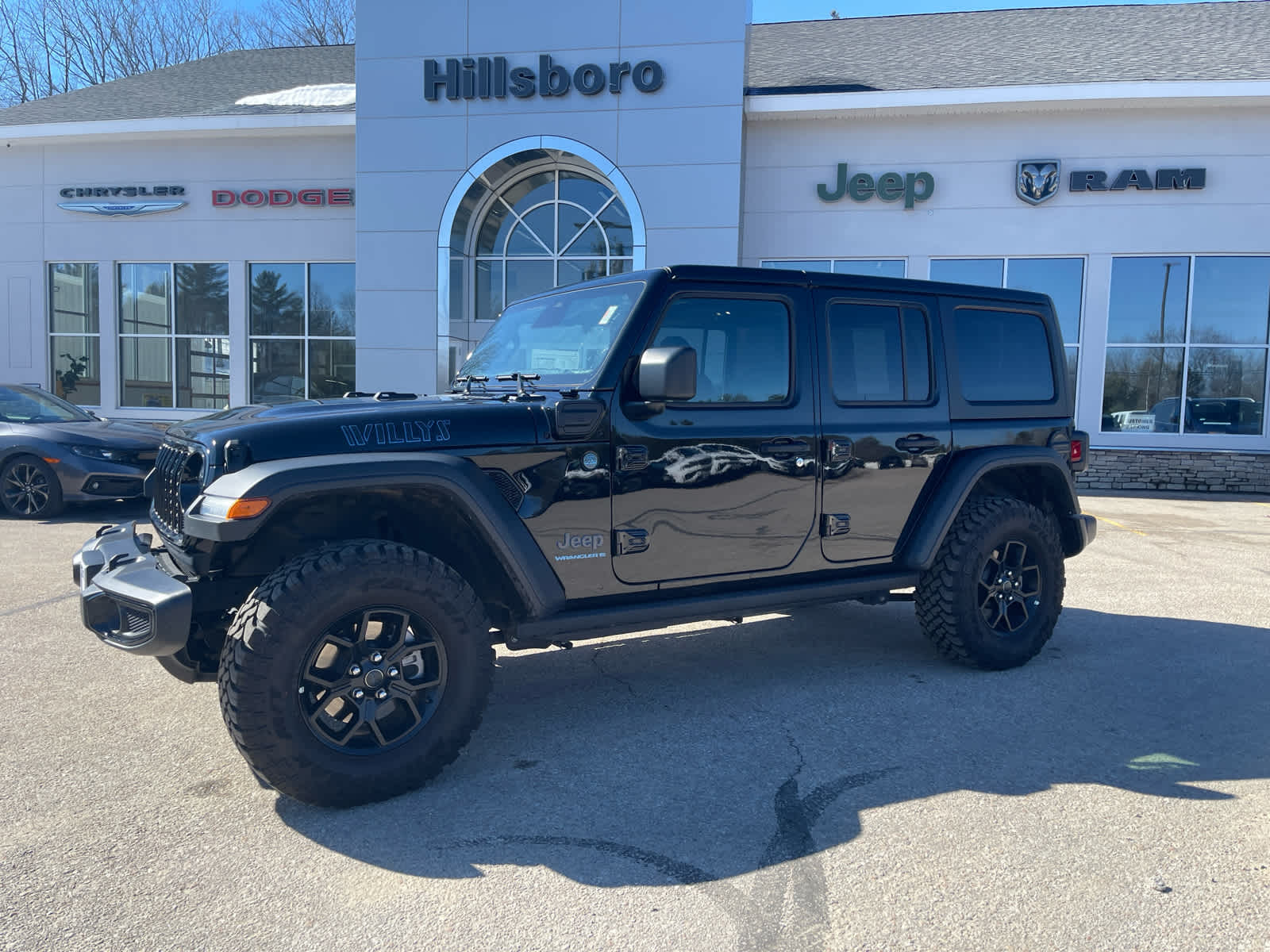 2025 Jeep Wrangler 4xe Willys 4XE's photo