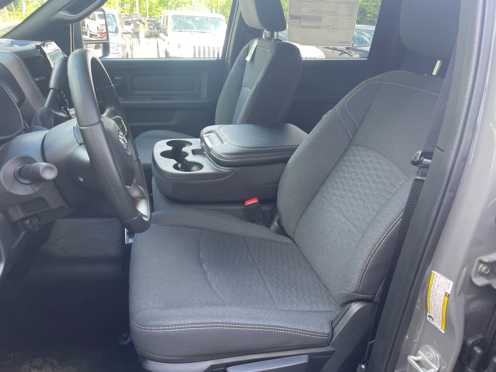 2026 RAM 2500 Tradesman - Photo 12
