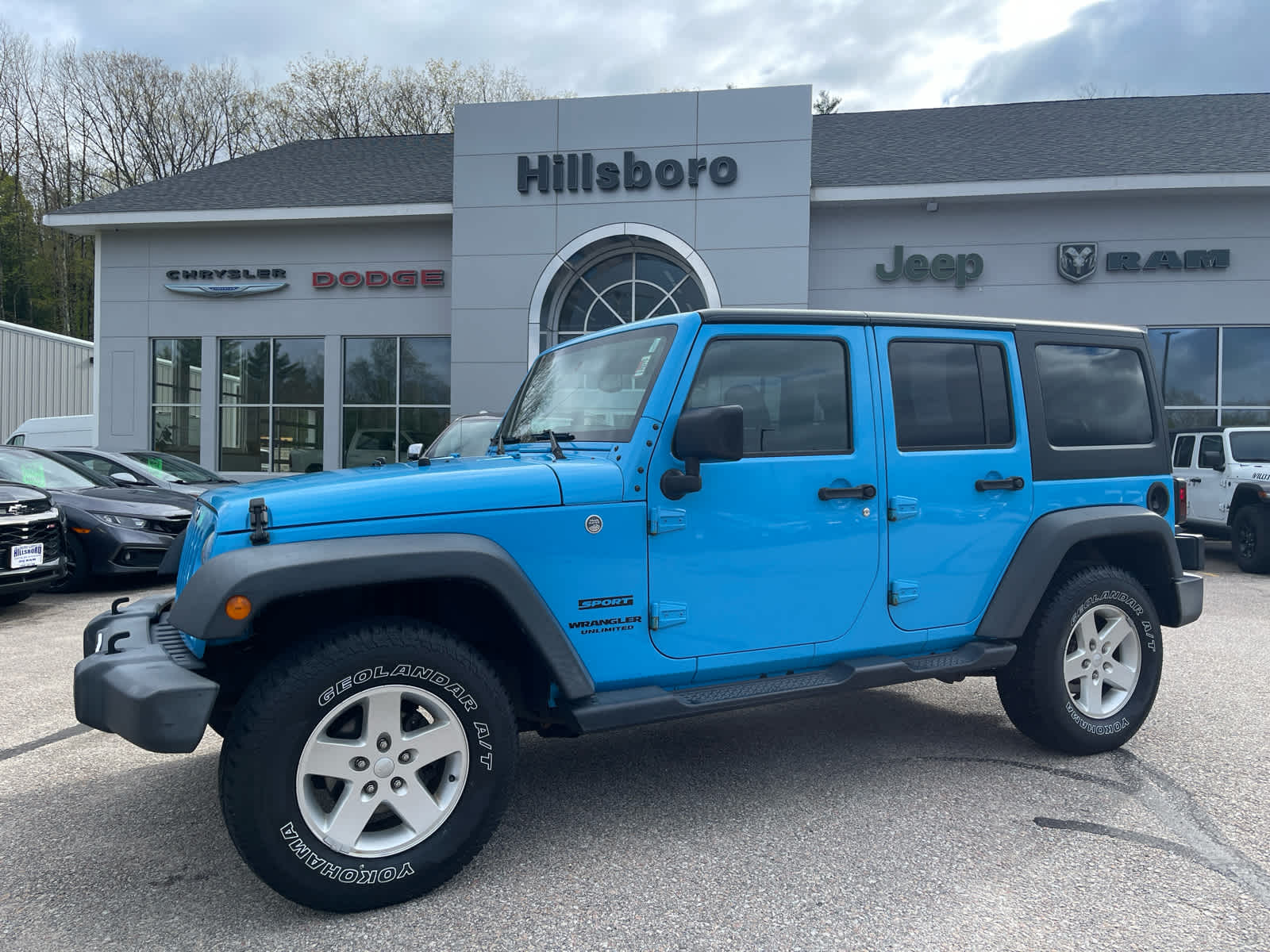 2017 Jeep Wrangler Sport S's photo