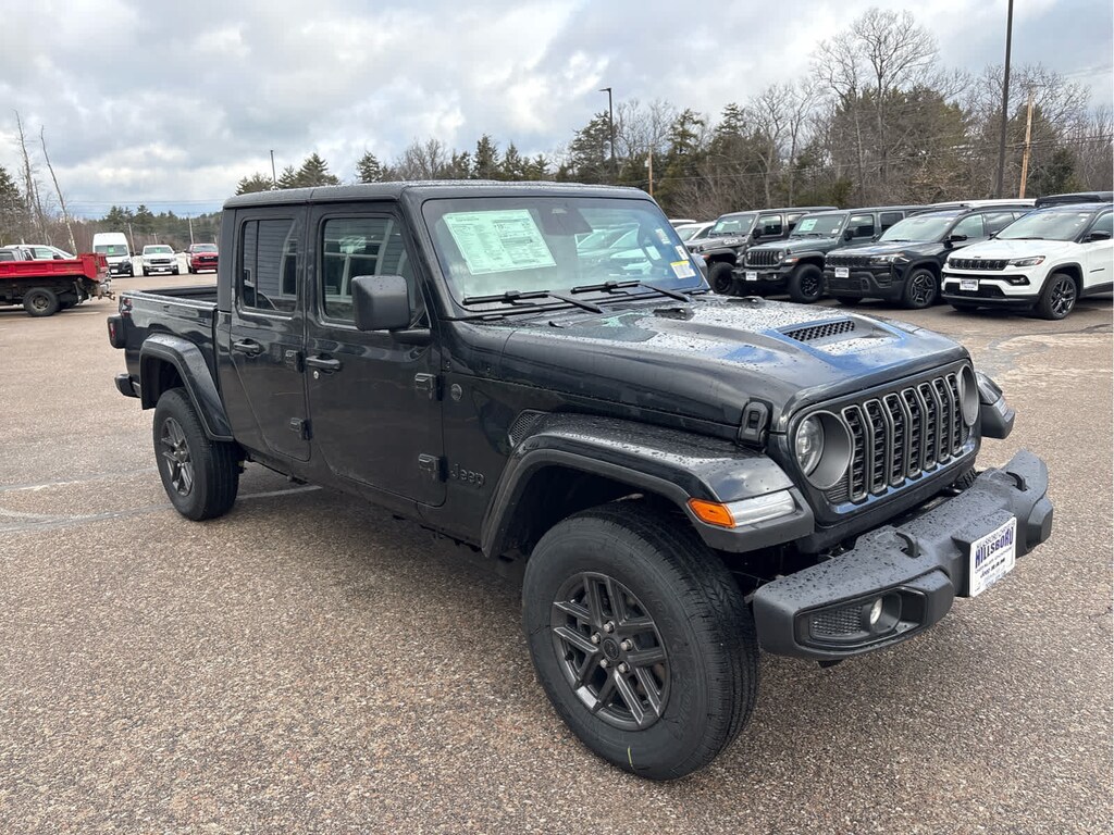 New 2026 Jeep Gladiator Sport Pickup